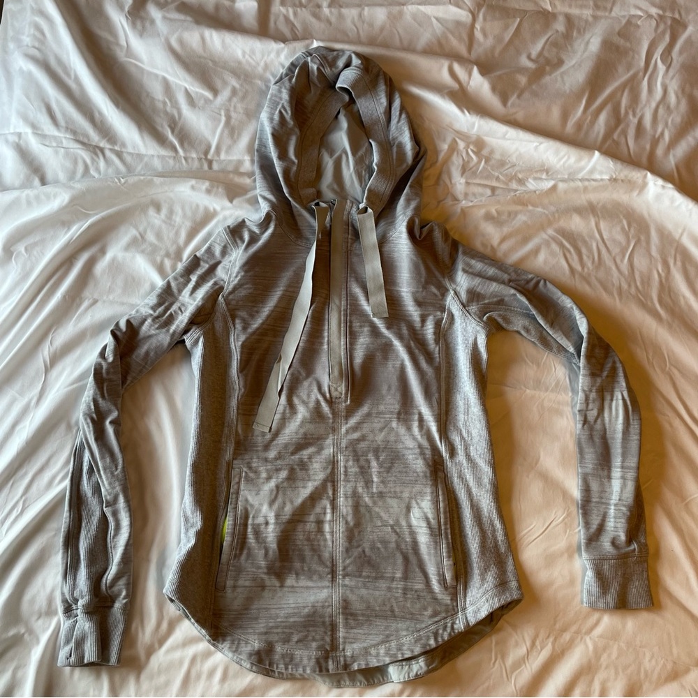 Lulu Zip Hoodie